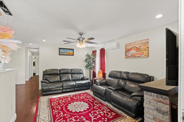 9201 Albert St, Live Oak, CA 95953