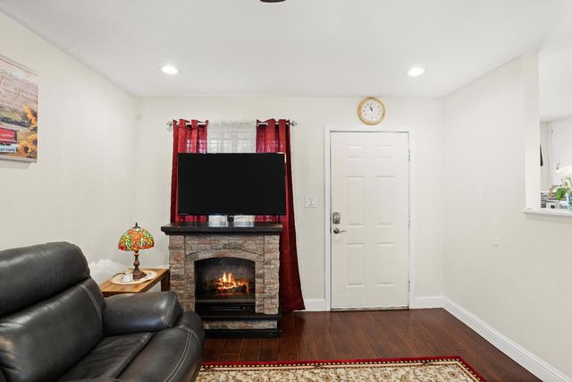 9201 Albert St, Live Oak, CA 95953