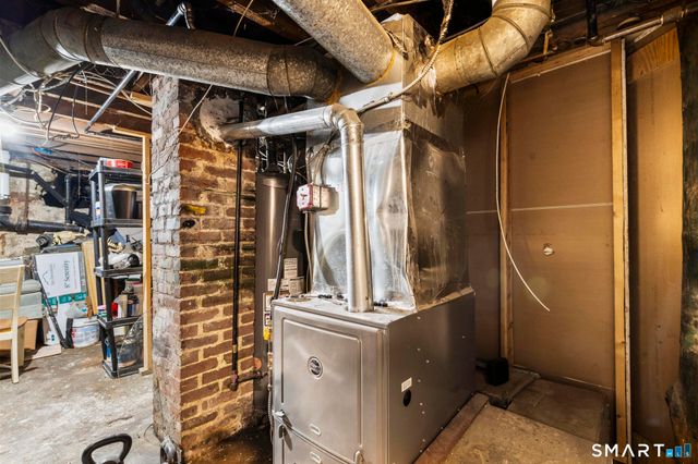 52 Granger Street, Waterbury, CT 06704