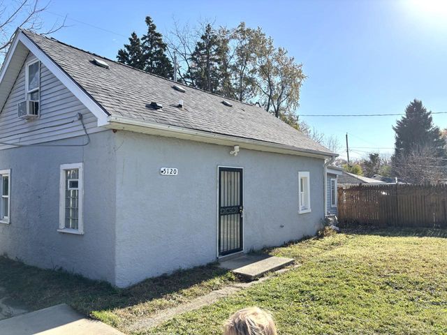 5120 N 56th STREET, Milwaukee, WI 53218