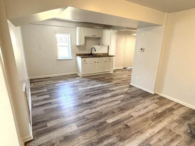 5120 N 56th STREET, Milwaukee, WI 53218