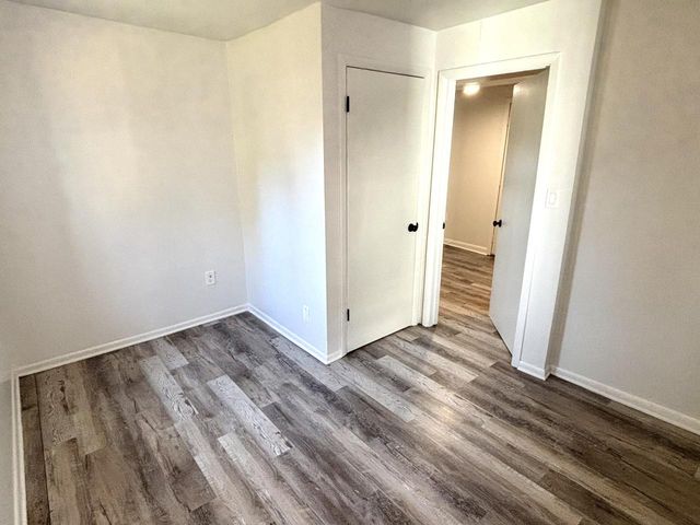 5120 N 56th STREET, Milwaukee, WI 53218