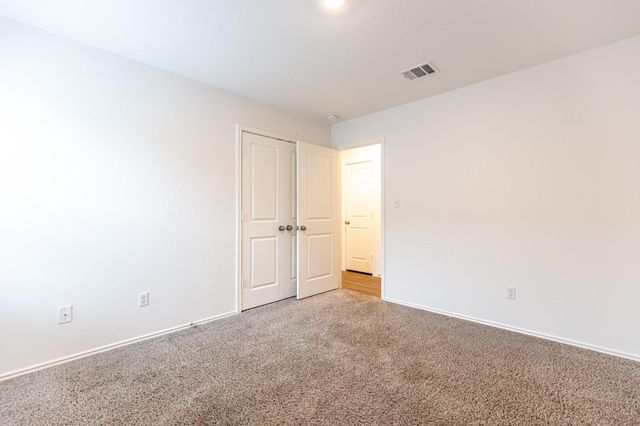 175 Silver Springs BND, Kyle, TX 78640