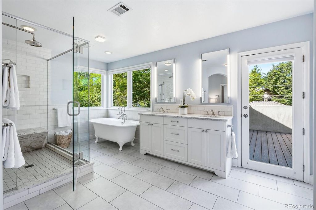 Image 24 of property listing at 2515 S Clayton Street, Denver, CO 80210