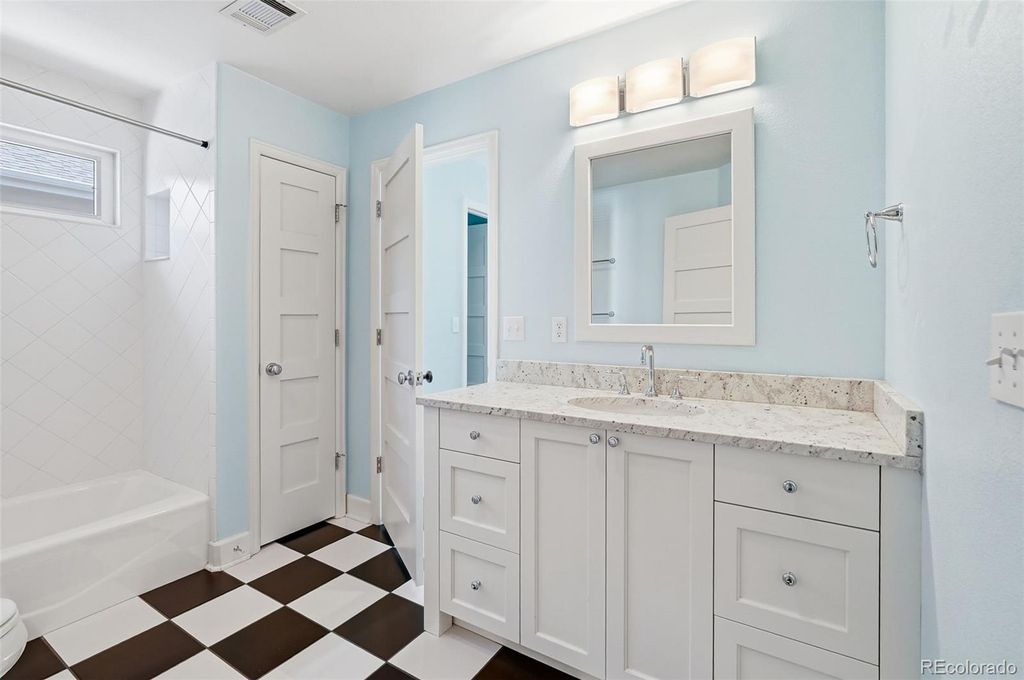 Image 34 of property listing at 2515 S Clayton Street, Denver, CO 80210
