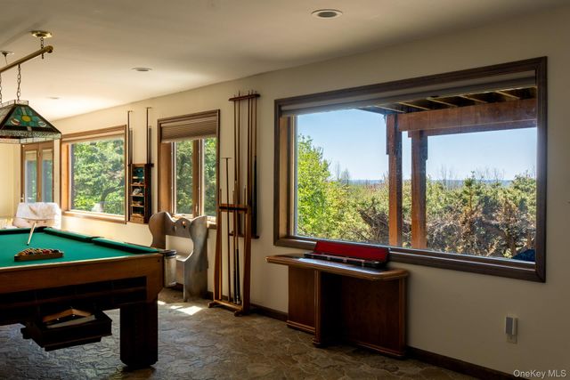 203 Skyline Drive, Woodbourne, NY 12788