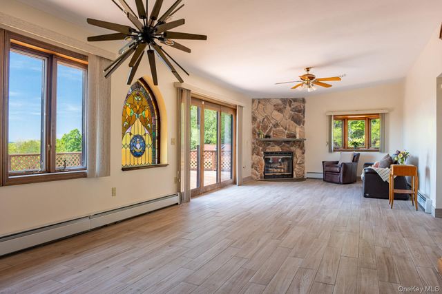 203 Skyline Drive, Woodbourne, NY 12788