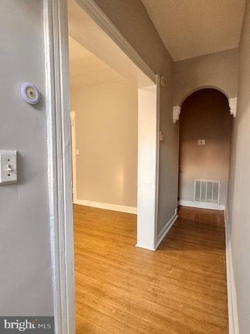 228 N KENWOOD AVE, Baltimore, MD 21224