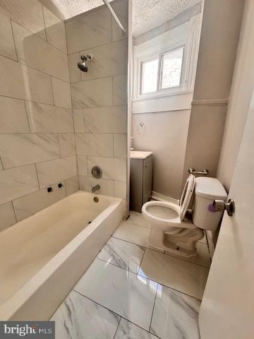 228 N KENWOOD AVE, Baltimore, MD 21224