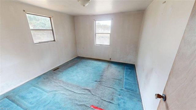 289 Wise LN, Mattaponi, VA 23110