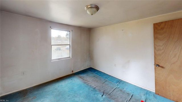 289 Wise LN, Mattaponi, VA 23110