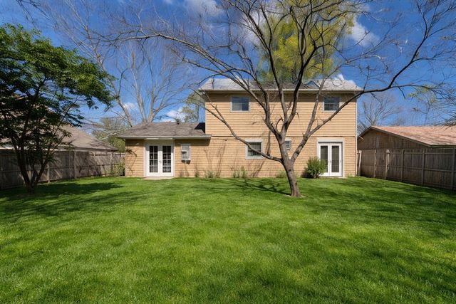 1200 Rebecca Lane, Arlington, TX 76014