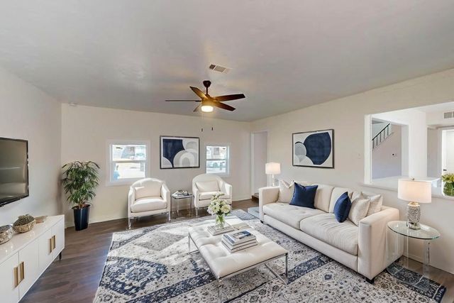 1200 Rebecca Lane, Arlington, TX 76014