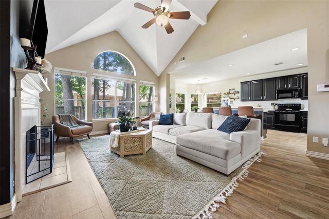 19511 Water Point Trail, Kingwood, TX 77346