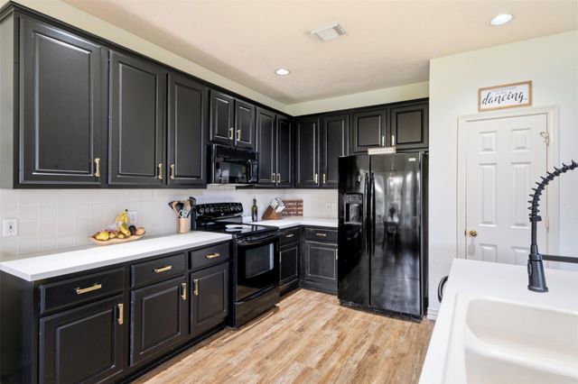 19511 Water Point Trail, Kingwood, TX 77346