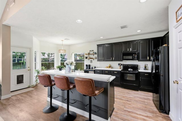 19511 Water Point Trail, Kingwood, TX 77346
