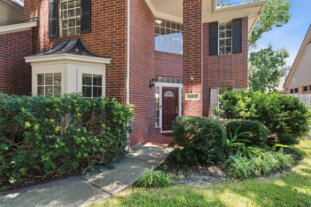 19511 Water Point Trail, Kingwood, TX 77346
