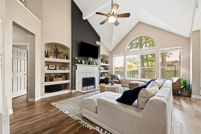 19511 Water Point Trail, Kingwood, TX 77346