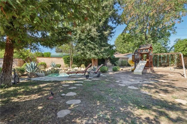 11129 White Oak, Granada Hills, CA 91344