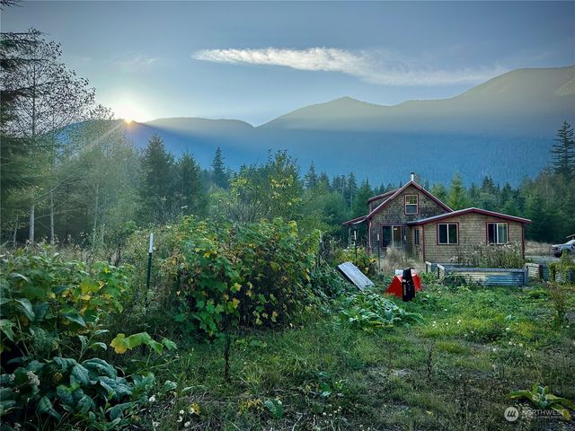 2660 Wildwood Drive, Quilcene, WA 98376