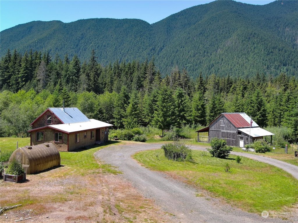 2660 Wildwood Drive, Quilcene, WA 98376