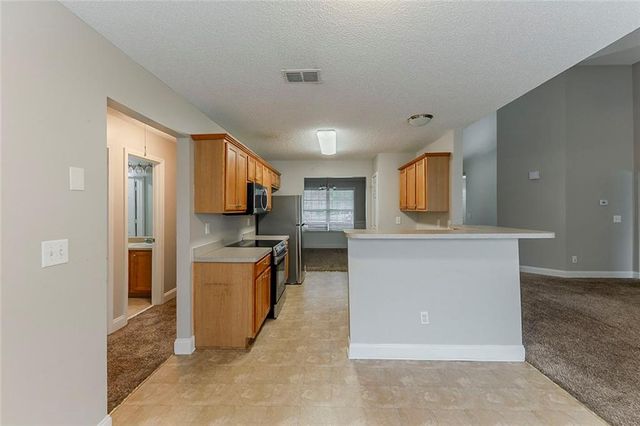 51 Legend Creek Way, Douglasville, GA 30134