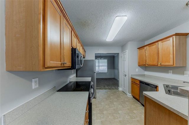 51 Legend Creek Way, Douglasville, GA 30134