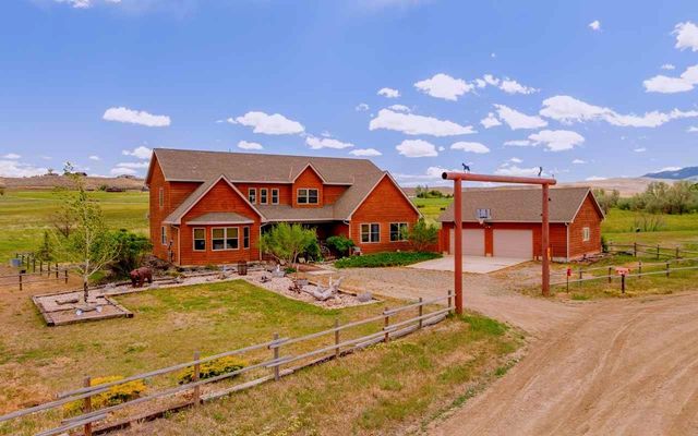 67 Panorama Ln, Cody, WY 82414 property photo