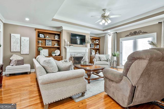 395 W McIntosh Road, Brooks, GA 30205