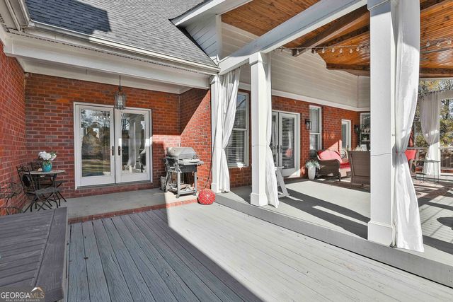 395 W McIntosh Road, Brooks, GA 30205