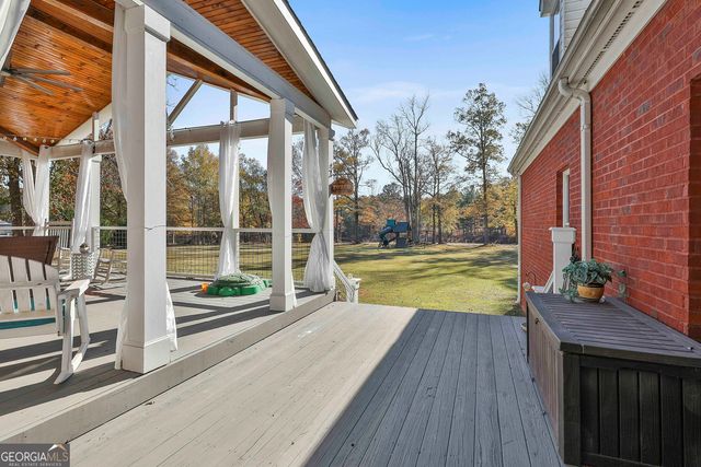 395 W McIntosh Road, Brooks, GA 30205