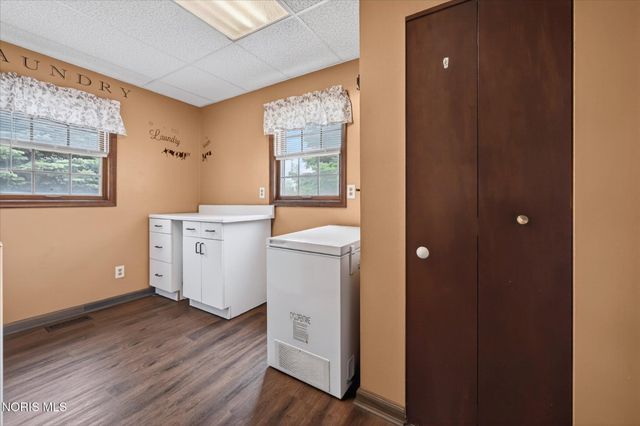 9111 County Road H, Delta, OH 43515