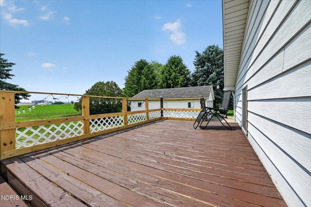 9111 County Road H, Delta, OH 43515