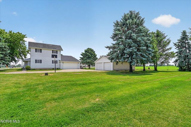 9111 County Road H, Delta, OH 43515