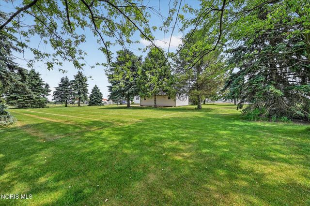 9111 County Road H, Delta, OH 43515