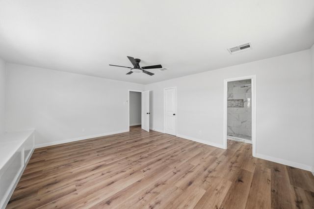 5926 Warm Springs Road, Houston, TX 77035