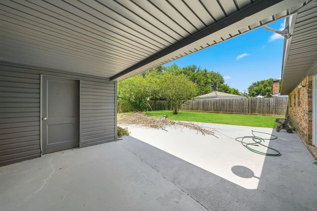 5926 Warm Springs Road, Houston, TX 77035