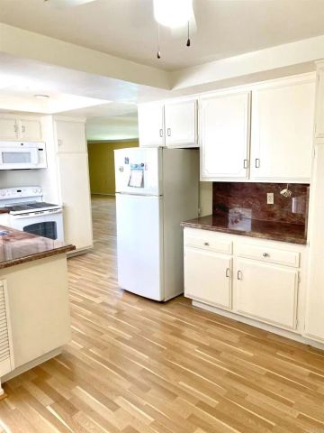 2397 Via Mariposa W 3A, Laguna Woods, CA 92637