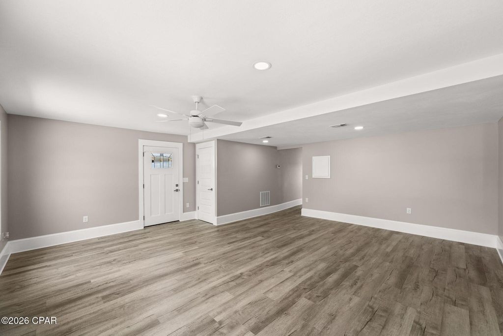 Image 6 of property listing at 7320 S Lagoon Drive, Panama City Beach, FL 32408