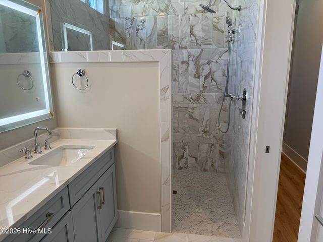 9418 Fallen Pear Lane NE, Leland, NC 28451