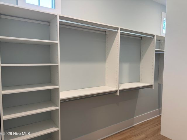 9418 Fallen Pear Lane NE, Leland, NC 28451