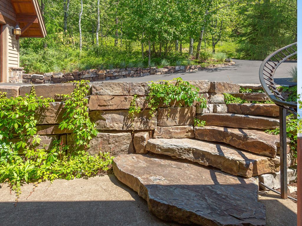 113 S Prairiesmoke Circle, Whitefish, MT 59937 photo 19