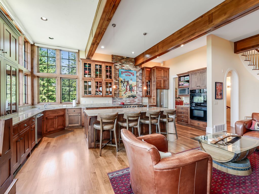 113 S Prairiesmoke Circle, Whitefish, MT 59937 photo 3