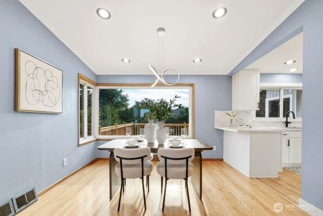 10851 Marine View Drive, Seattle, WA 98146