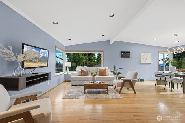 10851 Marine View Drive, Seattle, WA 98146