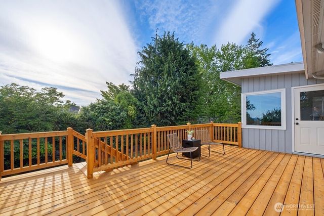 10851 Marine View Drive, Seattle, WA 98146