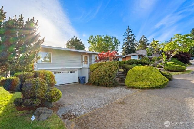 10851 Marine View Drive, Seattle, WA 98146