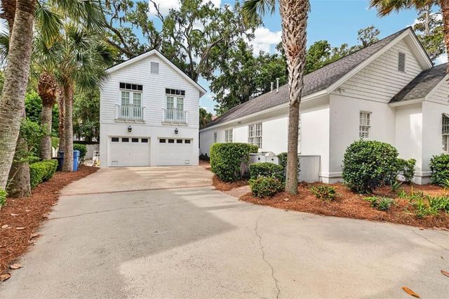 203 Merion Street, St. Simons Island, GA 31522