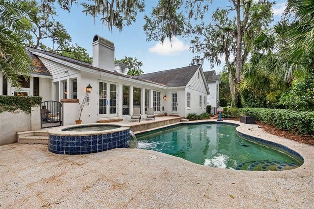 203 Merion Street, St. Simons Island, GA 31522