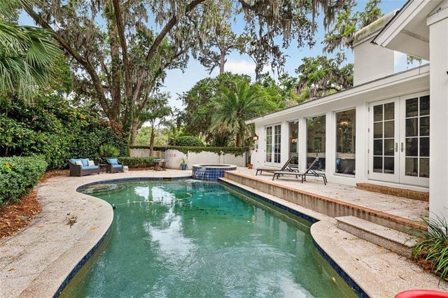 203 Merion Street, St. Simons Island, GA 31522